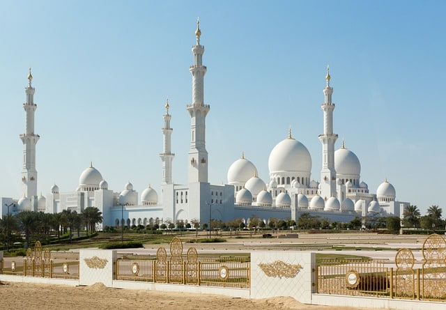 mesquita abu dhabi