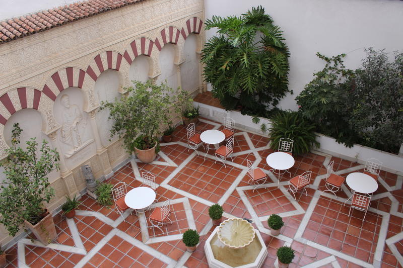 Pátio do NH Córdoba Califa, o hotel onde ficámos