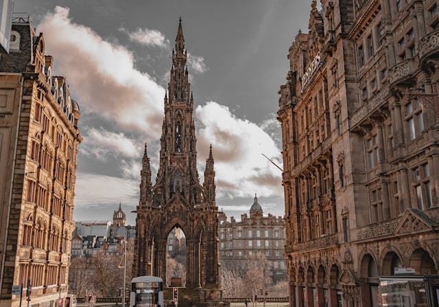 scott monument