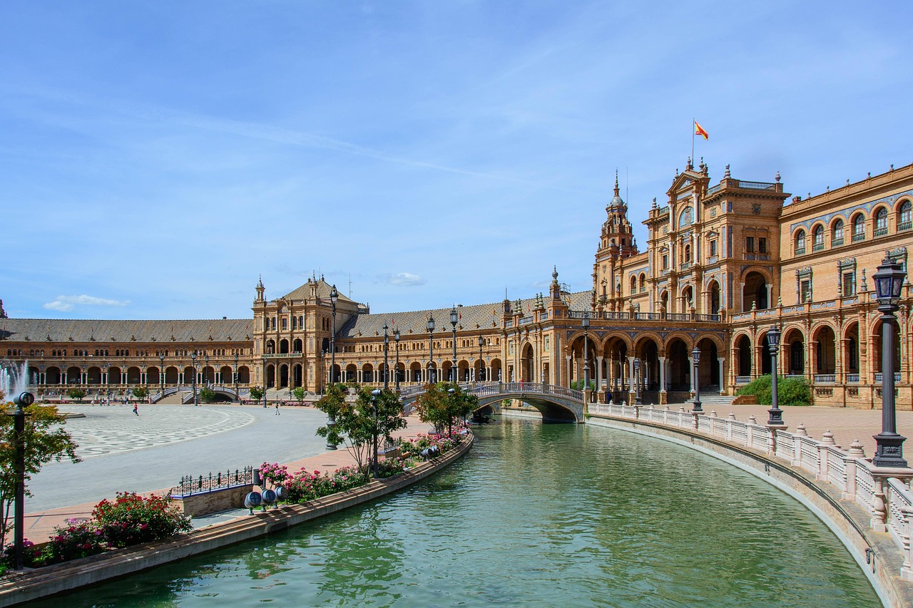 Plaza de España, abrir o roteiro de Sevilha